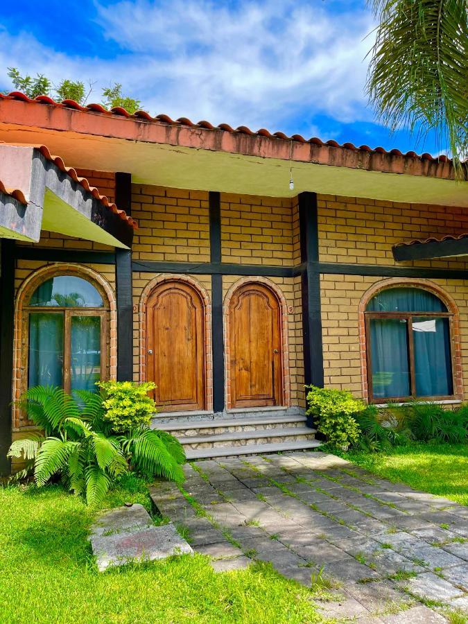 Hotel Posada El Encanto Xochitepec Kültér fotó